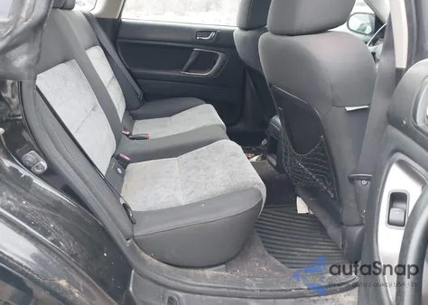 2006 Subaru Outback 2.5I z USA, uszkodzony, nr VIN 4S4BP61C766328405